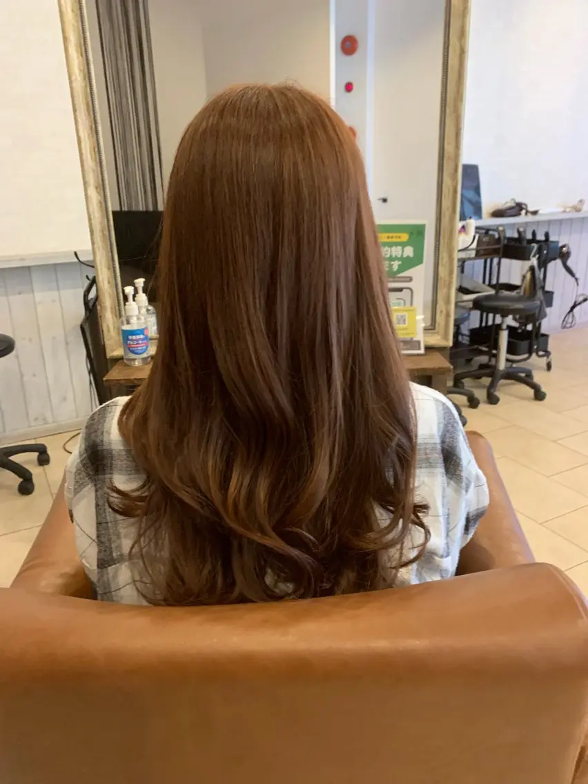 【新規】ブリーチ無しダブルカラー(肩下+1100)の写真
