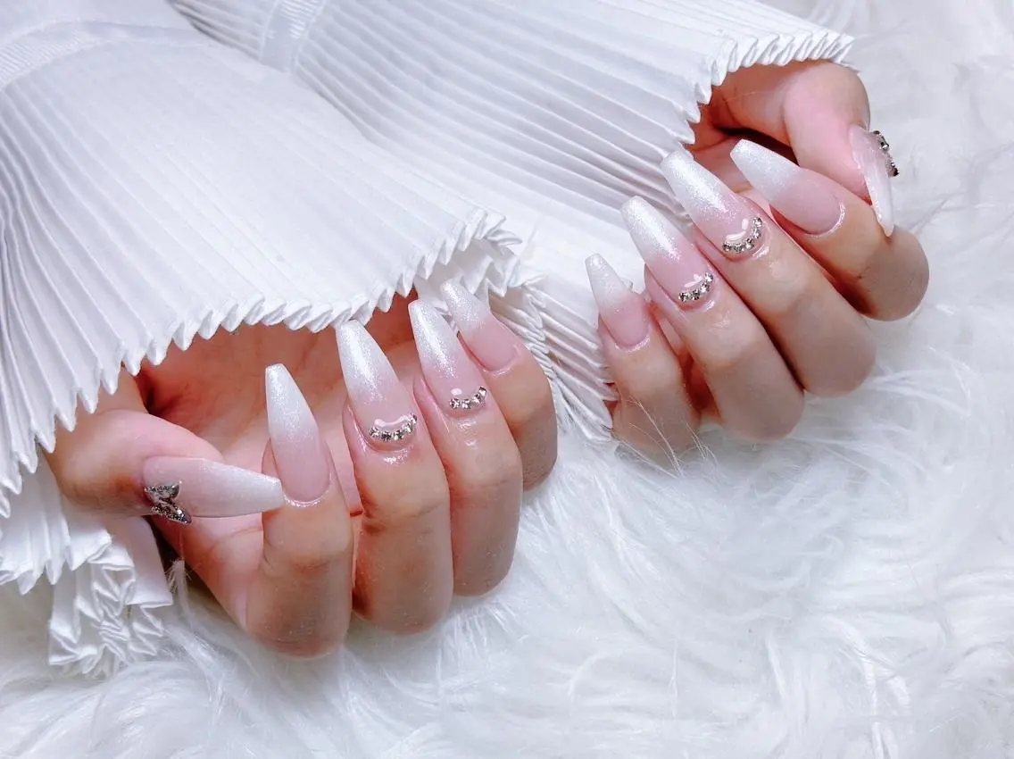 ネイル 🤎Yun nail salon🤎のネイルデザイン