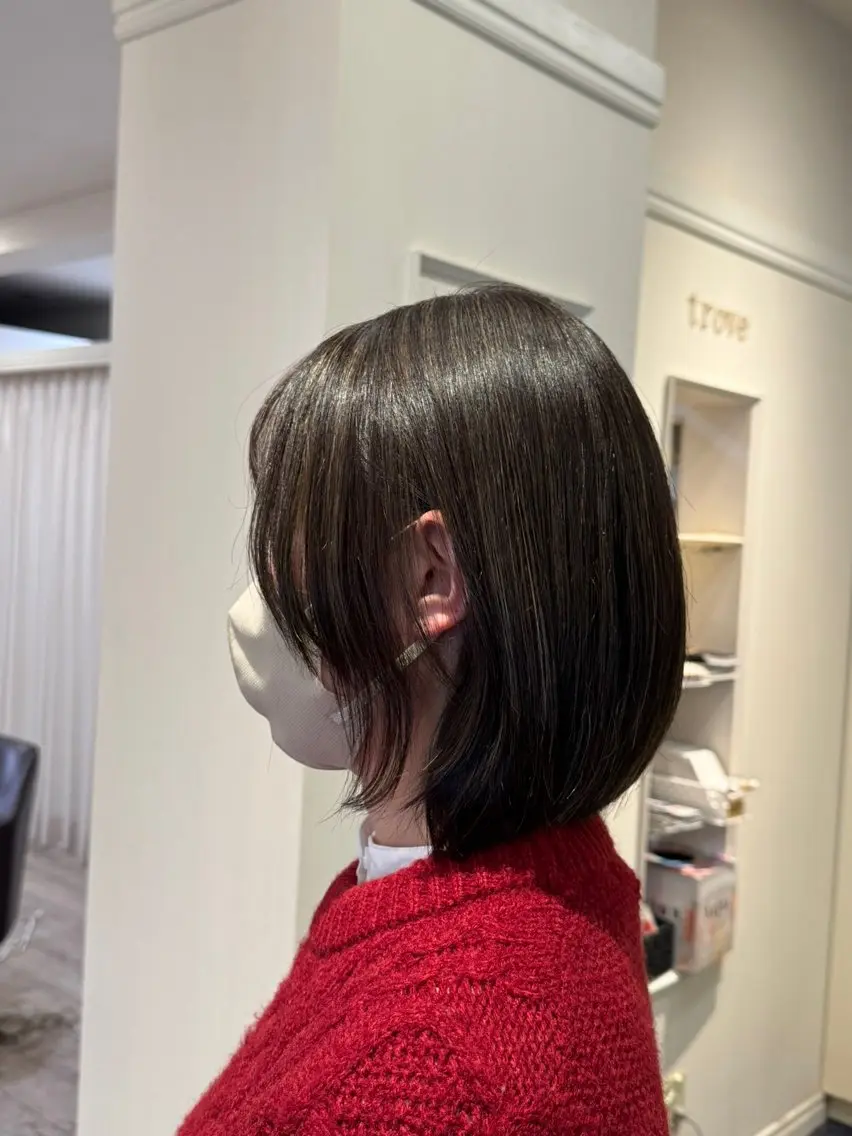 ショート 顔周りカット レイヤーカット 尾形 なつきのマツエク・マツパデザイン