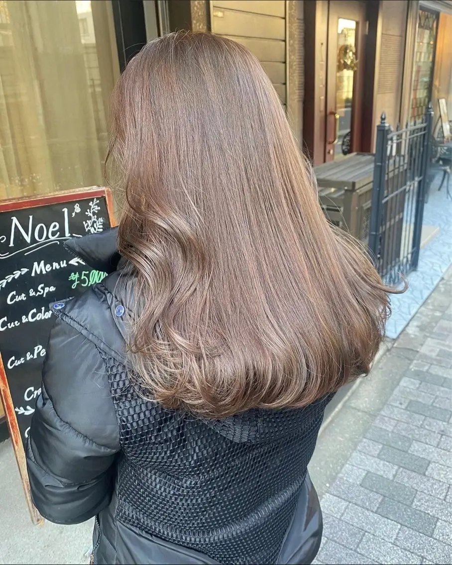 ロング カラー アッシュ ベージュカラー ✨レディースカット モデル募集✨イブキのヘアスタイル