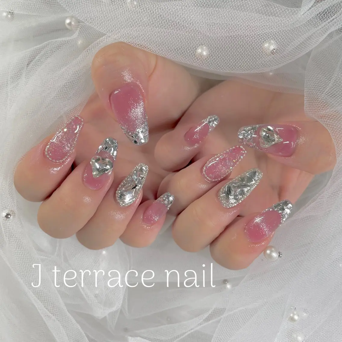 ネイル ジェルネイル マグネットネイル J terrace Nailのネイルデザイン