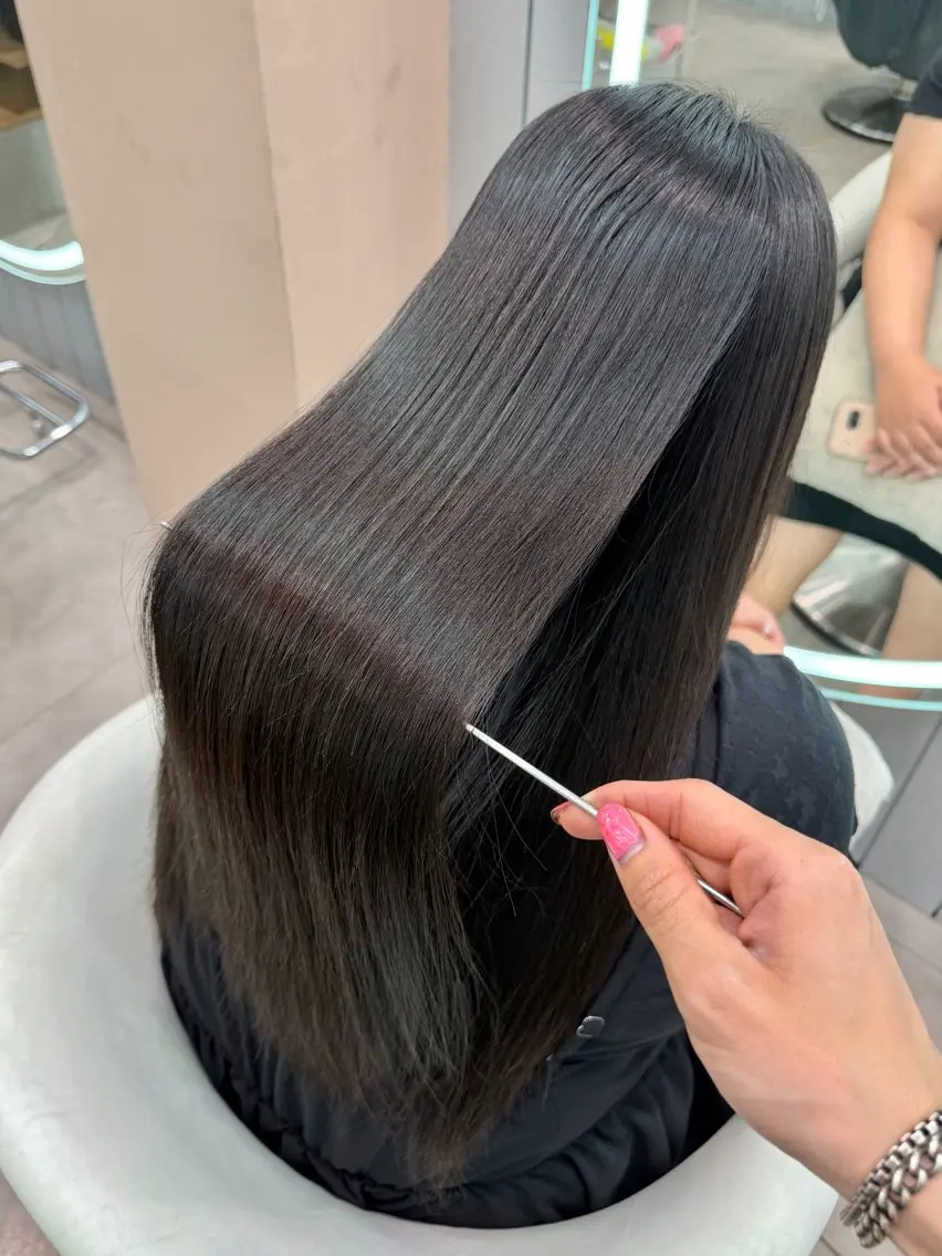 ロング ヘアアレンジ アッシュ ボブ くびれヘア 顔まわりレイヤー 顔周りカット カット 縮毛矯正 トリートメント ヘアセット 大宮縮毛矯正🩵 レイヤー 佐藤和のヘアスタイル