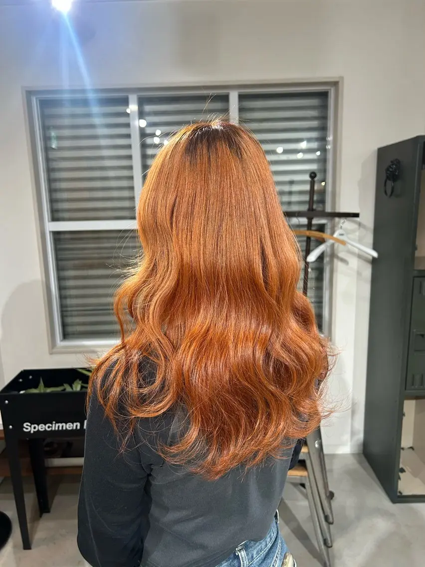 ロング カラー オレンジ 田中 歩奈のヘアスタイル