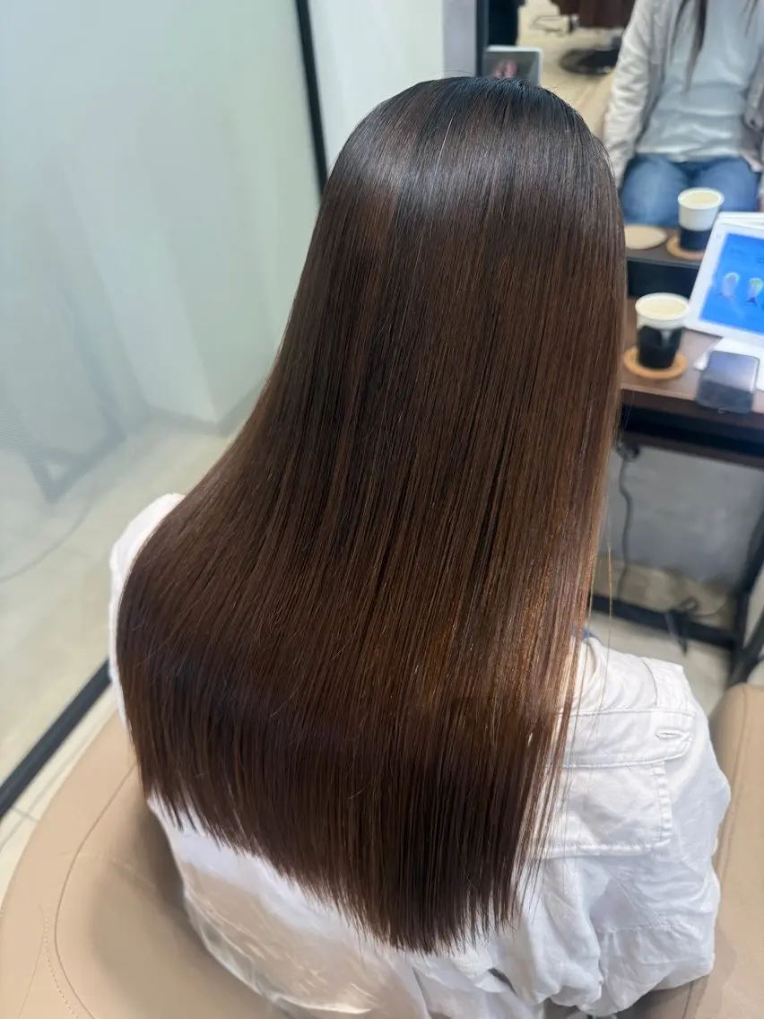 ロング 縮毛矯正 艶髪┊︎垢抜けヘア ななみのヘアスタイル