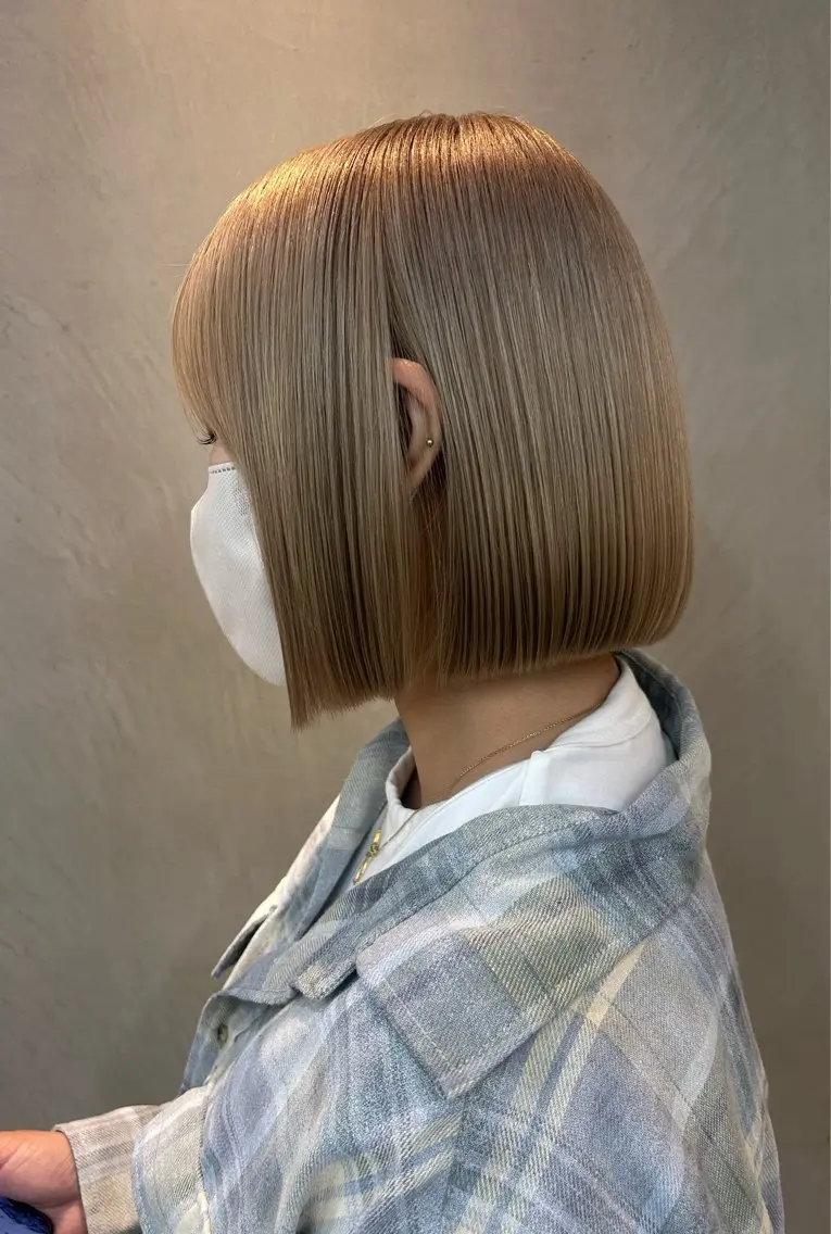 ショート カラー ブリーチ ボブ カット 銀座店長🌟 片山雄太のヘアスタイル