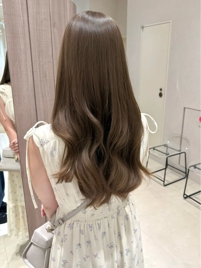 ロング カラー カット ヘアカラー トリートメント ヘッドスパ 上品ヘア🤍顔周り/ レイヤー✨/林遼一郎のヘアスタイル
