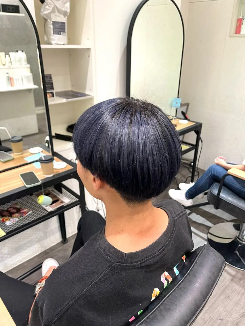 ショート アッシュ アッシュグレー cocotte🫧 kotomiのヘアスタイル