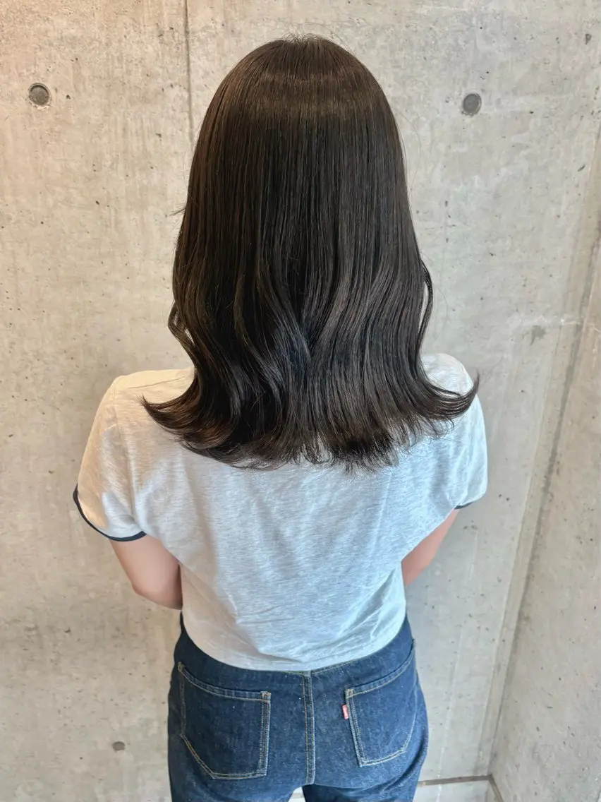 セミロング カラー ROCCA hair eje. 千晴のヘアスタイル