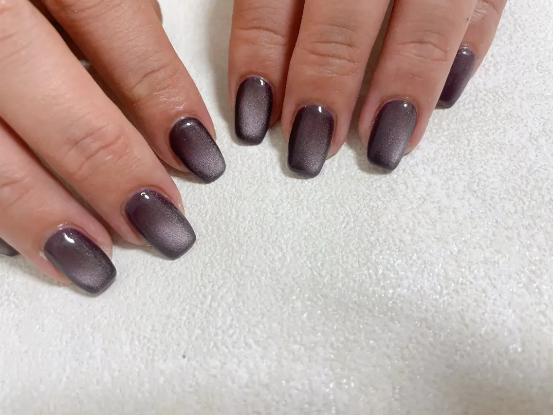 ネイル オーロラネイル フットネイル フレンチネイル ジェルネイル マグネットネイル ハンドネイル mogunail &blowのネイルデザイン