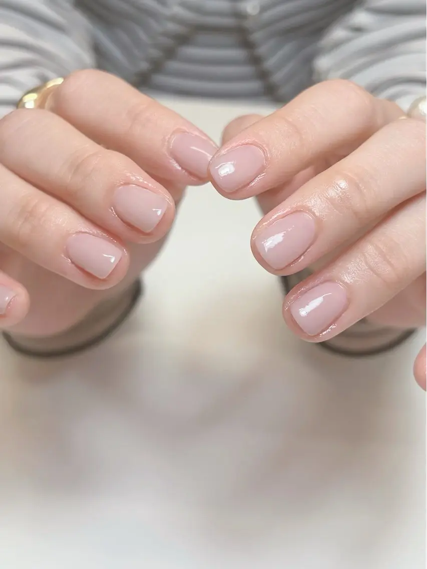 ネイル ハンドネイル 透灯 TOUTOU 🪄のネイルデザイン