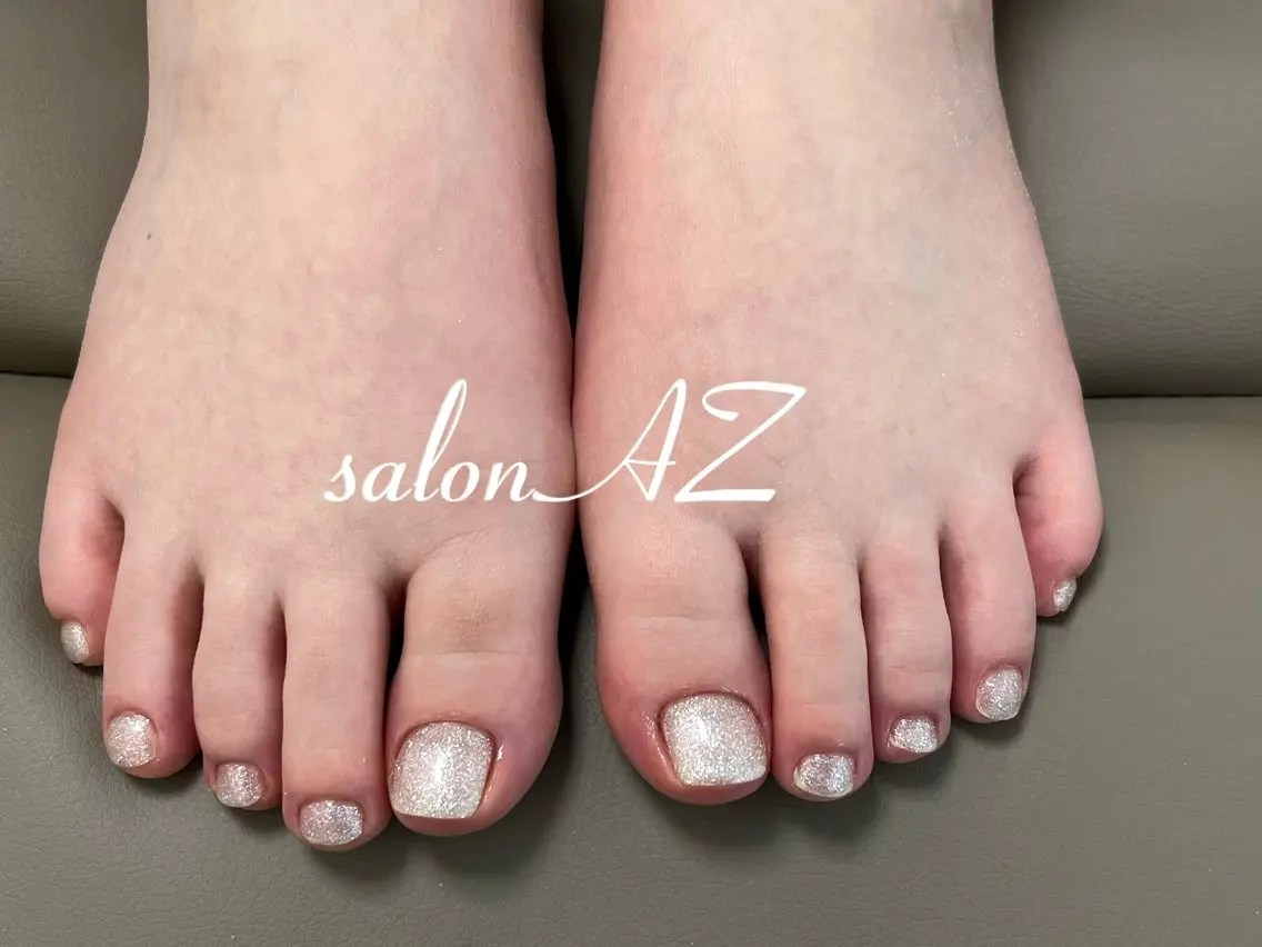ネイル アートネイル 長さ出し フットネイル フレンチネイル ジェルネイル フットネイル salon AZのネイルデザイン