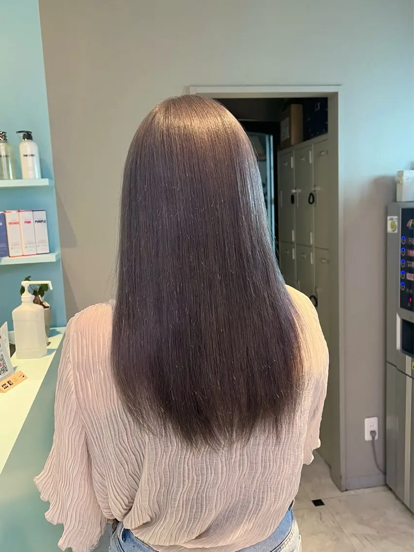 セミロング カラー ヘアカラー トリートメント ブリーチカラー 🩵MIZUKIのヘアスタイル