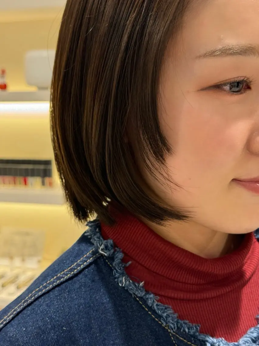 ショート カラー 透明感カラー グレージュ カーキグレージュ ヘアカラー 中野 遥のヘアスタイル