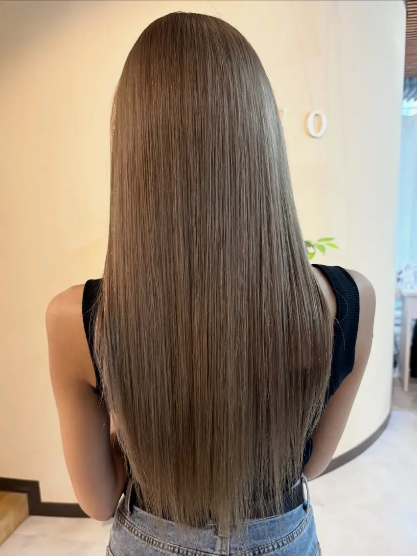 ロング 宮本 いぶきのヘアスタイル