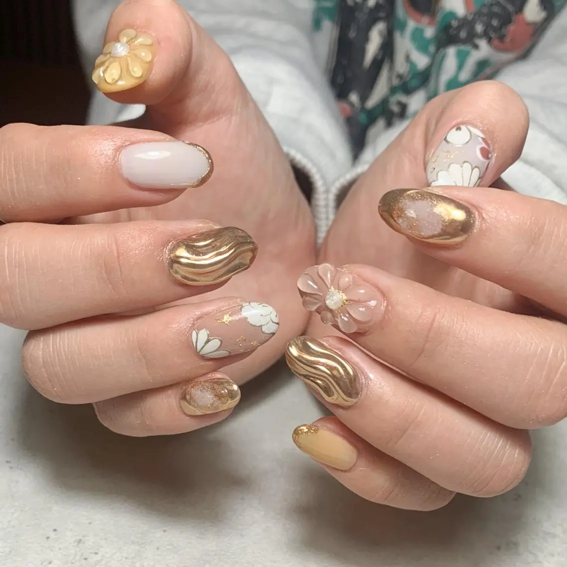ネイル ハンドネイル FIORITURA aiのネイルデザイン
