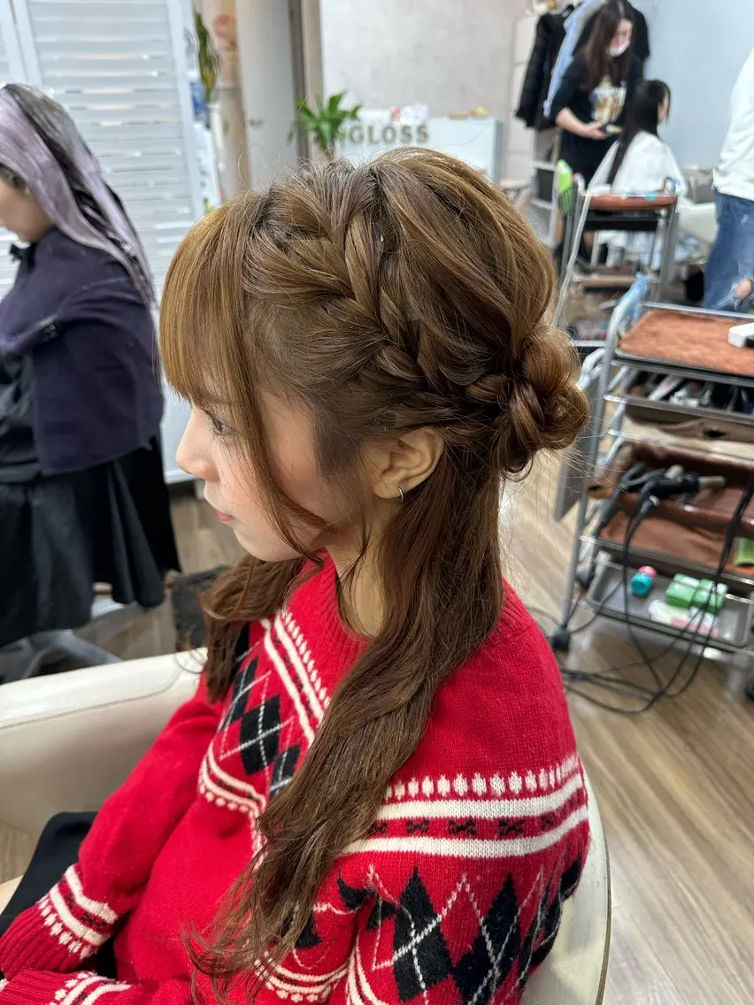 ロング ヘアアレンジ ヘアセット GLOSS 心斎橋 山上のヘアスタイル