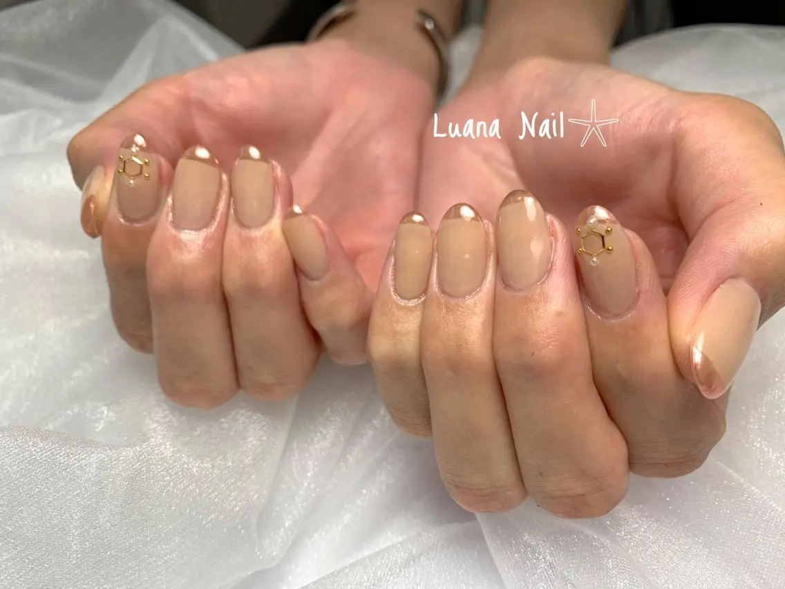ネイル ミラーネイル ハンドネイル BeauJu by Luana Nailのネイルデザイン