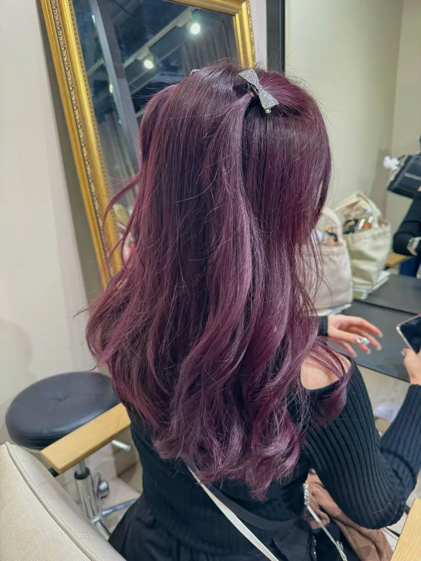 ロング 韓国🎀中明度カラー リストSAKURAのヘアスタイル
