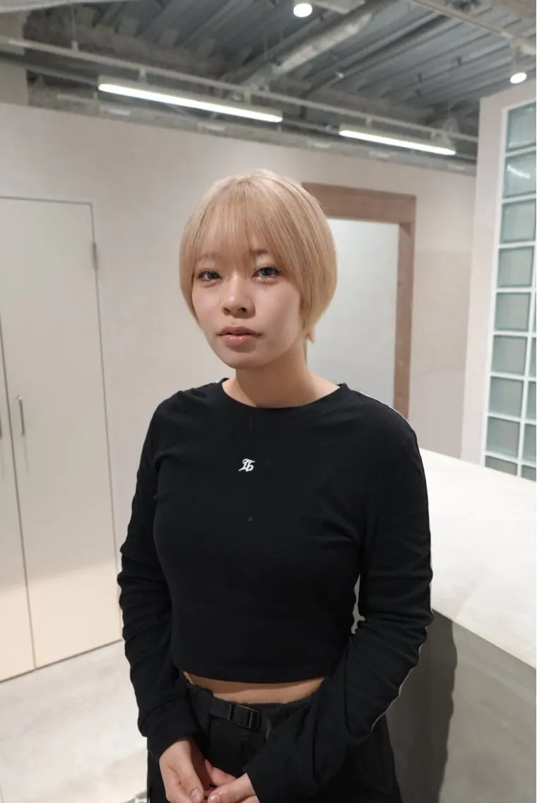 ショート カラー ベージュカラー ミルクティーベージュ 鈴木/ボブ/ ミルクティー/ピンクのヘアスタイル
