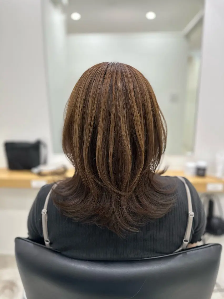 ミディアム ハイライト 髪質改善 レイヤーカット カット ヘアカラー 縮毛矯正 トリートメント uhiyama shotarouのヘアスタイル