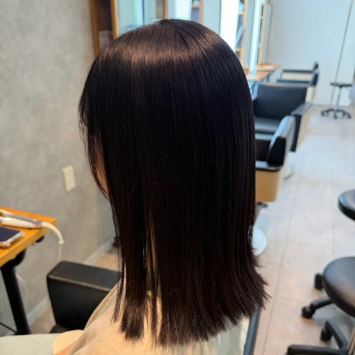 ミディアム 髪質改善 外ハネヘア 縮毛矯正 カット 縮毛矯正 相良 美羽のヘアスタイル