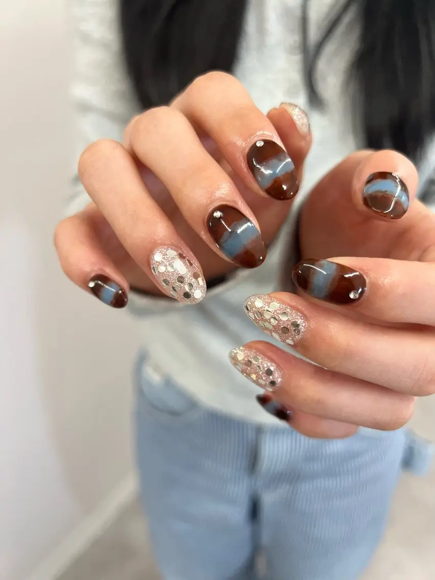 ネイル ブラウン ジェルネイル グラデーション マグネットネイル ニュアンスネイル ハンドネイル ハンドケア Bana_ Nailのネイルデザイン