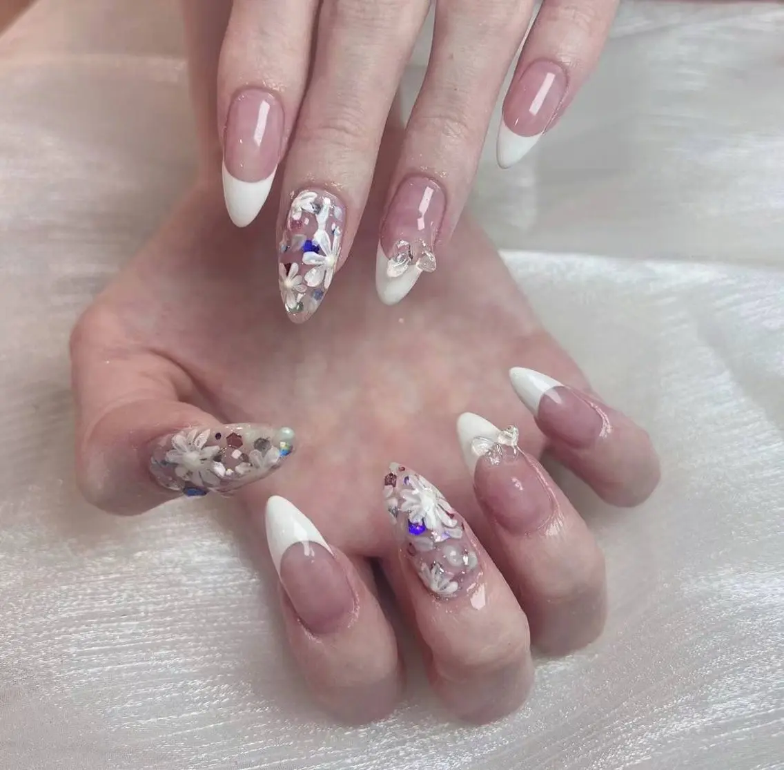 ネイル アートネイル フラワーネイル フットネイル フレンチネイル ジェルネイル Babarla Nailのネイルデザイン
