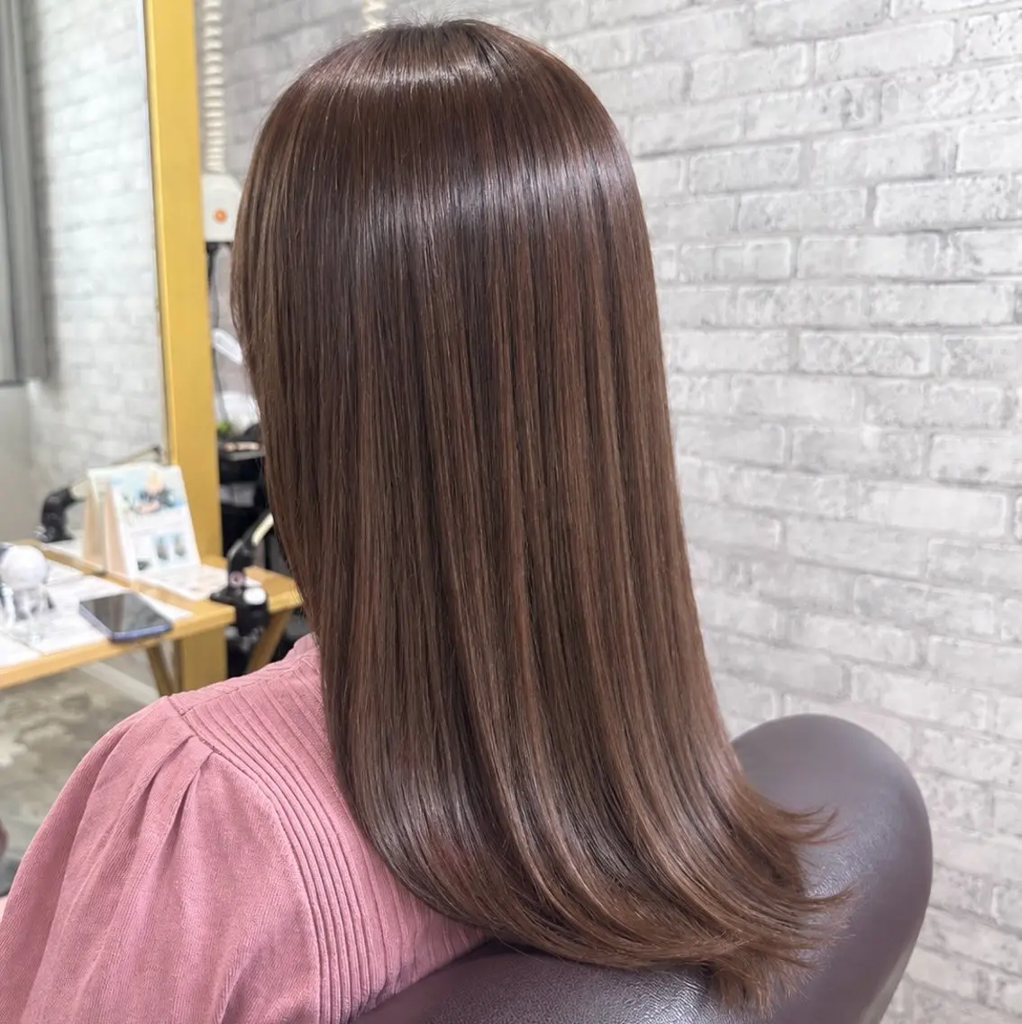 ロング カラー ブラウンカラー ショコラブラウン カット ヘアカラー トリートメント Saki💛心斎橋 ショート/艶カラーのヘアスタイル