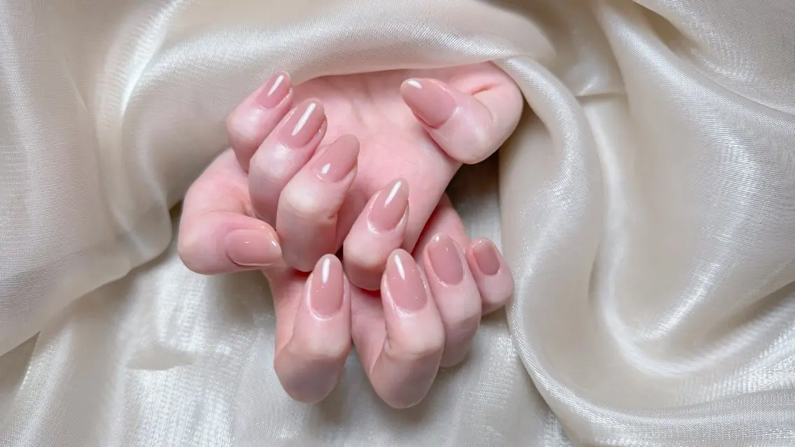 ネイル チークネイル 長さ出し フレンチネイル ジェルネイル 韓国ネイル ハンドネイル Lucky Nail Salonのネイルデザイン