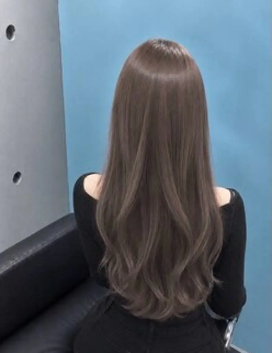 ミディアム ヘアカラー トリートメント 池袋/カラー特化🎨 ロング料金なし🩵のヘアスタイル