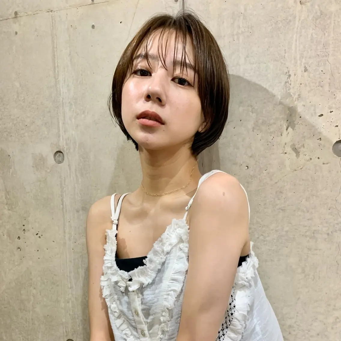 ショート カラー ベージュカラー ブリーチ ケアブリーチ ダブルカラー ハイライトカラー カット パーマ Shibata Mizukiのヘアスタイル