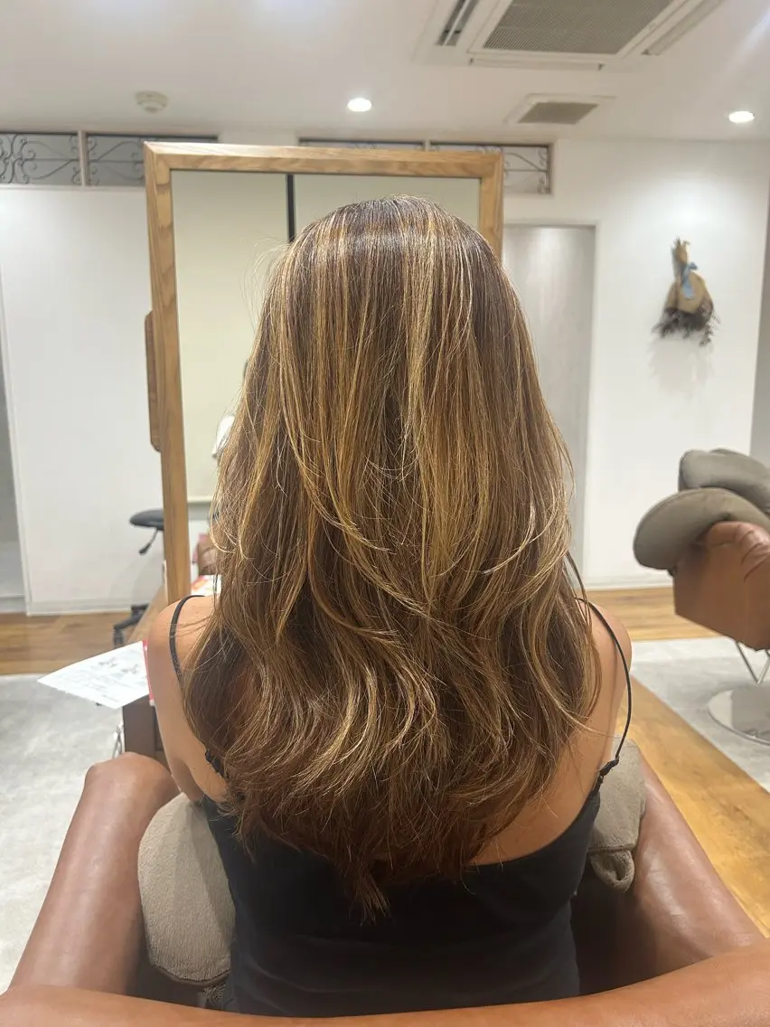ロング カラー カット ヘアカラー トリートメント 町田 未希のヘアスタイル
