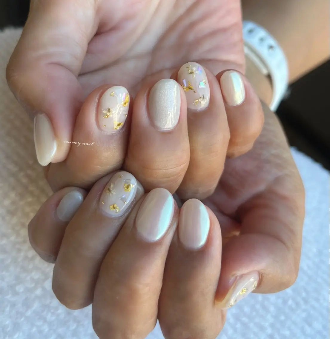 ネイル オーロラネイル ジェルネイル パラジェル sunny nailのネイルデザイン