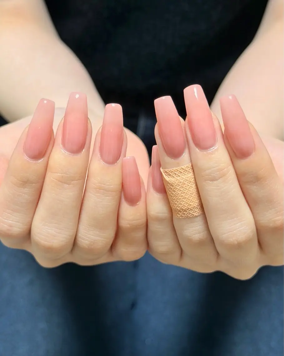ネイル 長さ出し ハンドネイル 舞鶴 奈々美のネイルデザイン