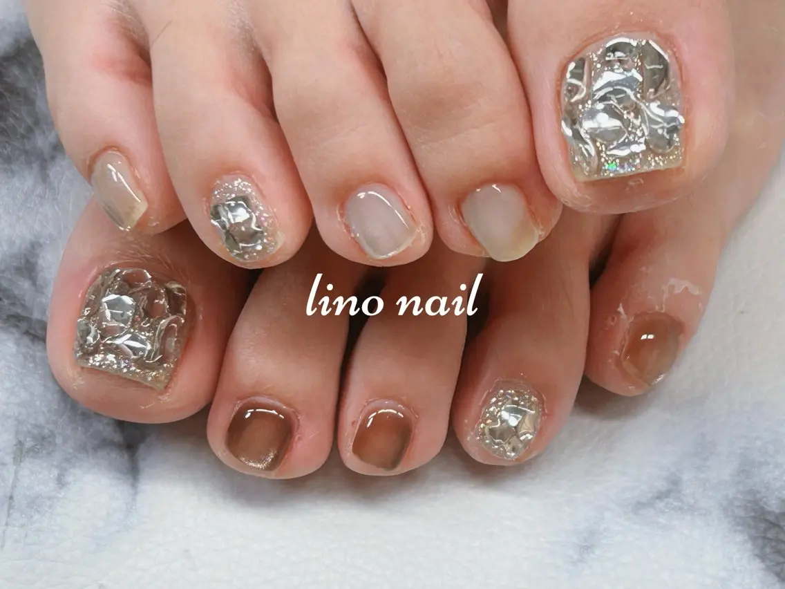 ネイル アートネイル フットネイル 持ち込み ワンカラーネイル ワンホンネイル フットネイル Lino Nailのネイルデザイン