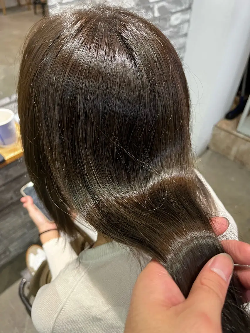 セミロング ヘアカラー 🌸コンドウ ハルト🌸のヘアスタイル