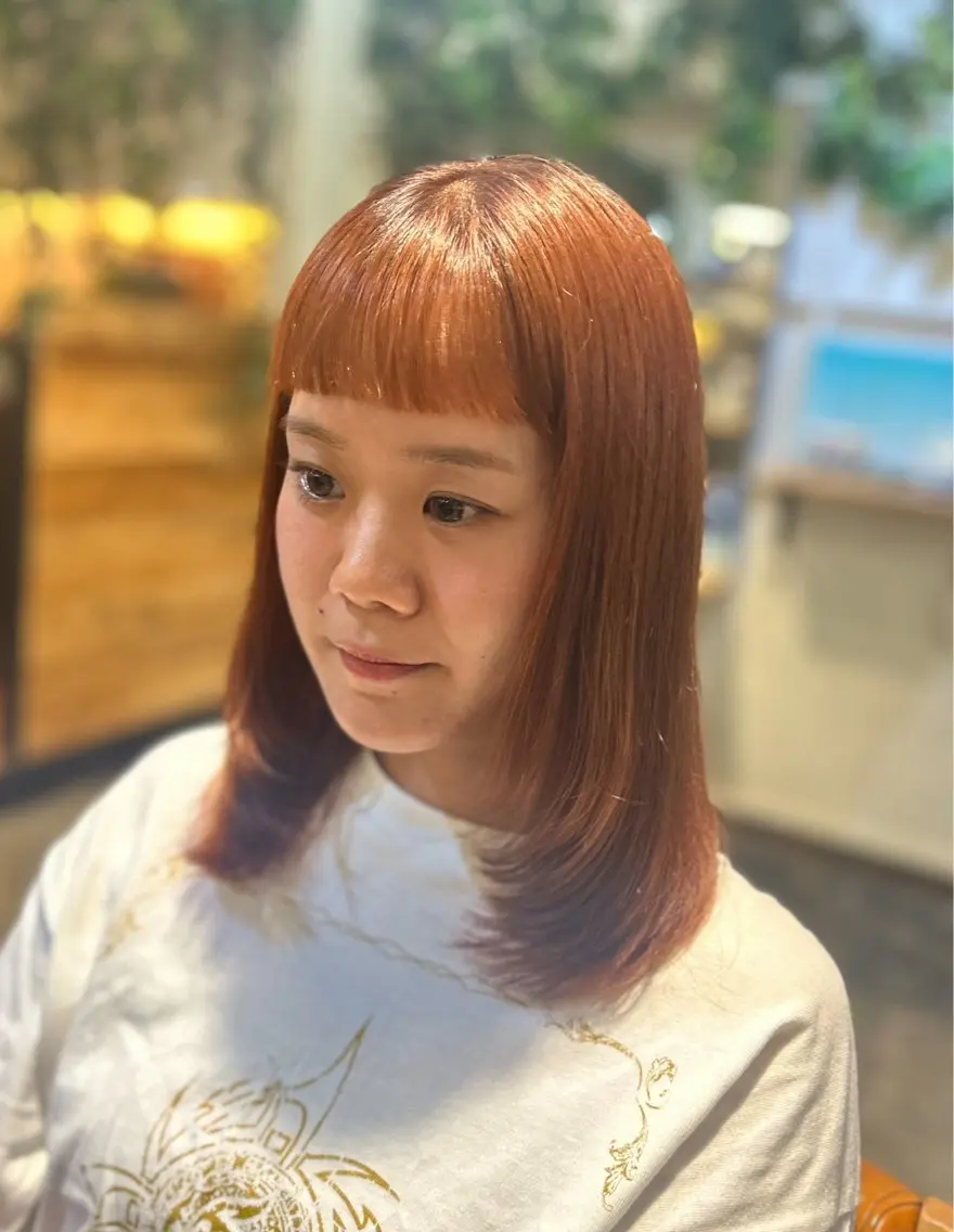 セミロング カラー レイヤーカット オン眉 カット ヘアカラー 艶髪/レイヤー 🦋MIYUUのヘアスタイル