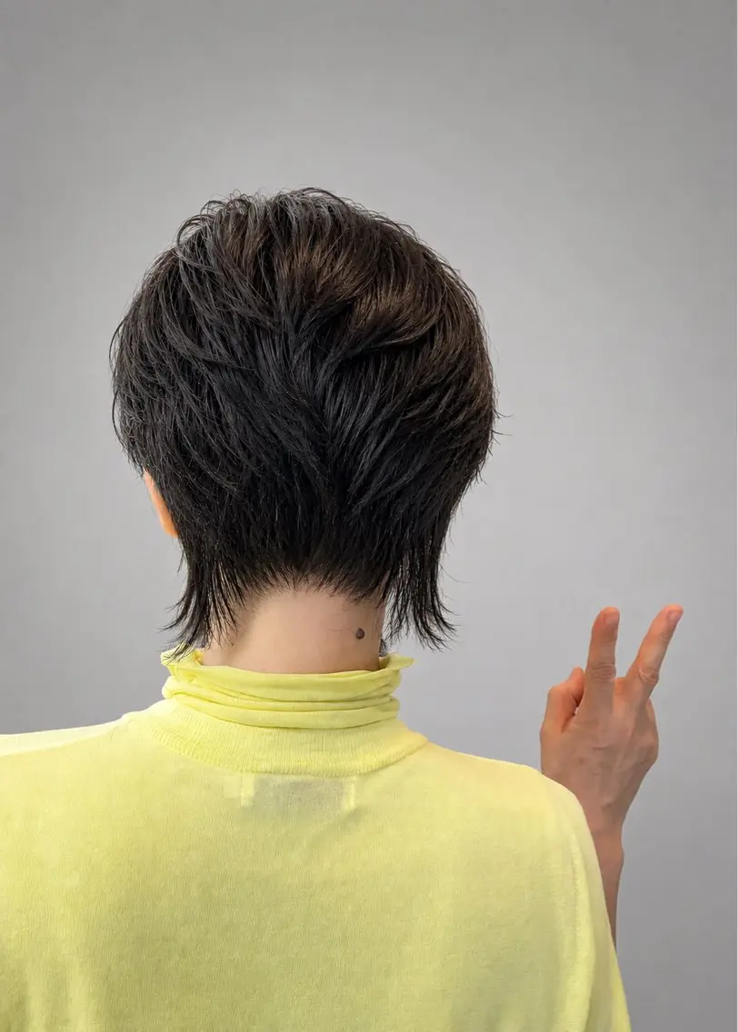 ショート カラー au美容室 栄矢場町のヘアスタイル