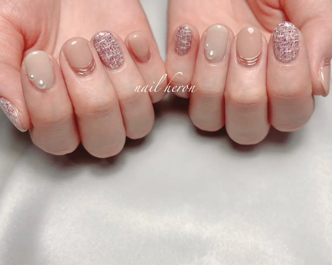 ネイル ツイードネイル ハンドネイル saki_ nail heronのネイルデザイン