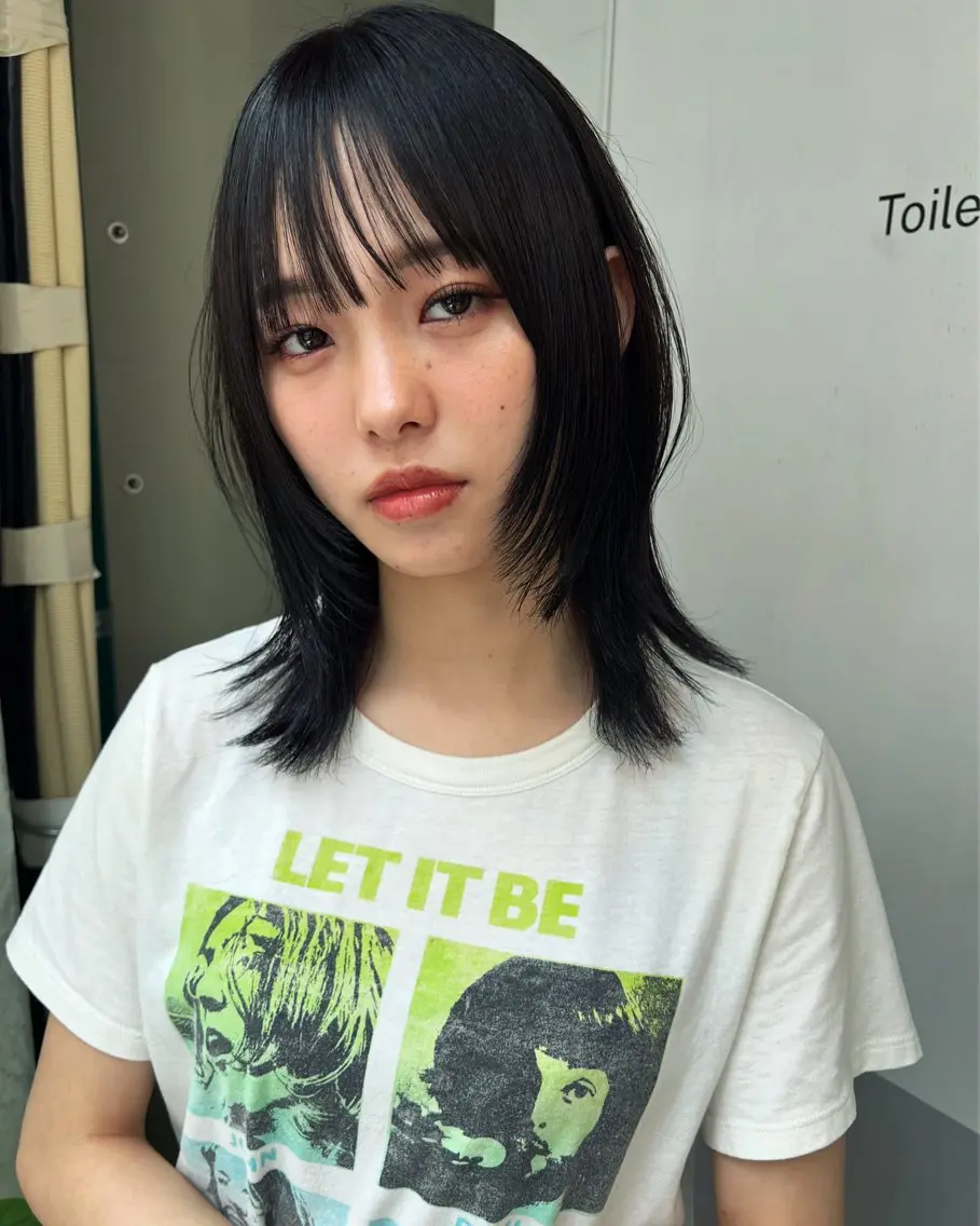 ミディアム ミディアムレイヤー レイヤーカット カット ヘアカラー ハッシュカット カシマハヤトのヘアスタイル