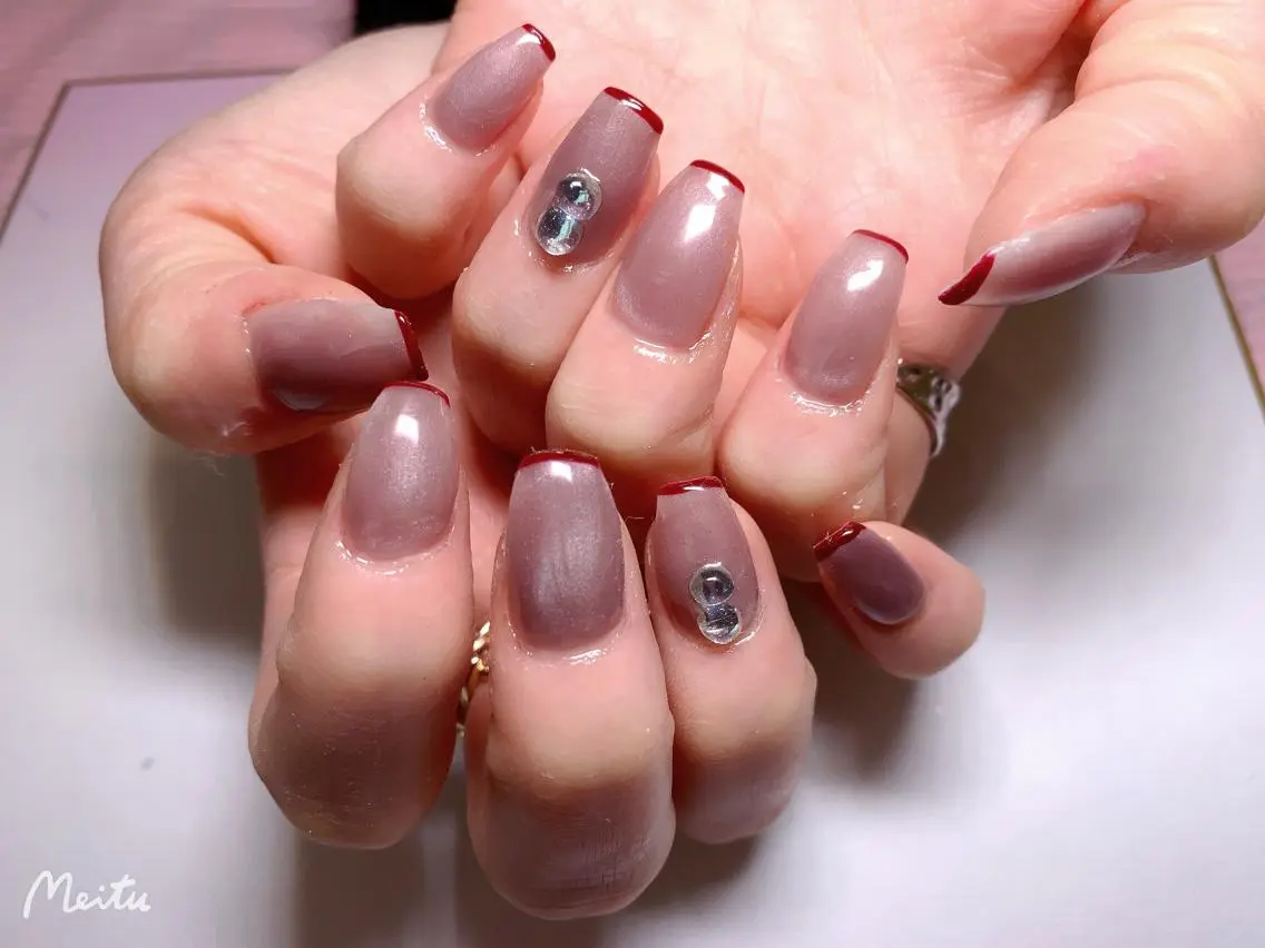 ネイル miu miuのネイルデザイン