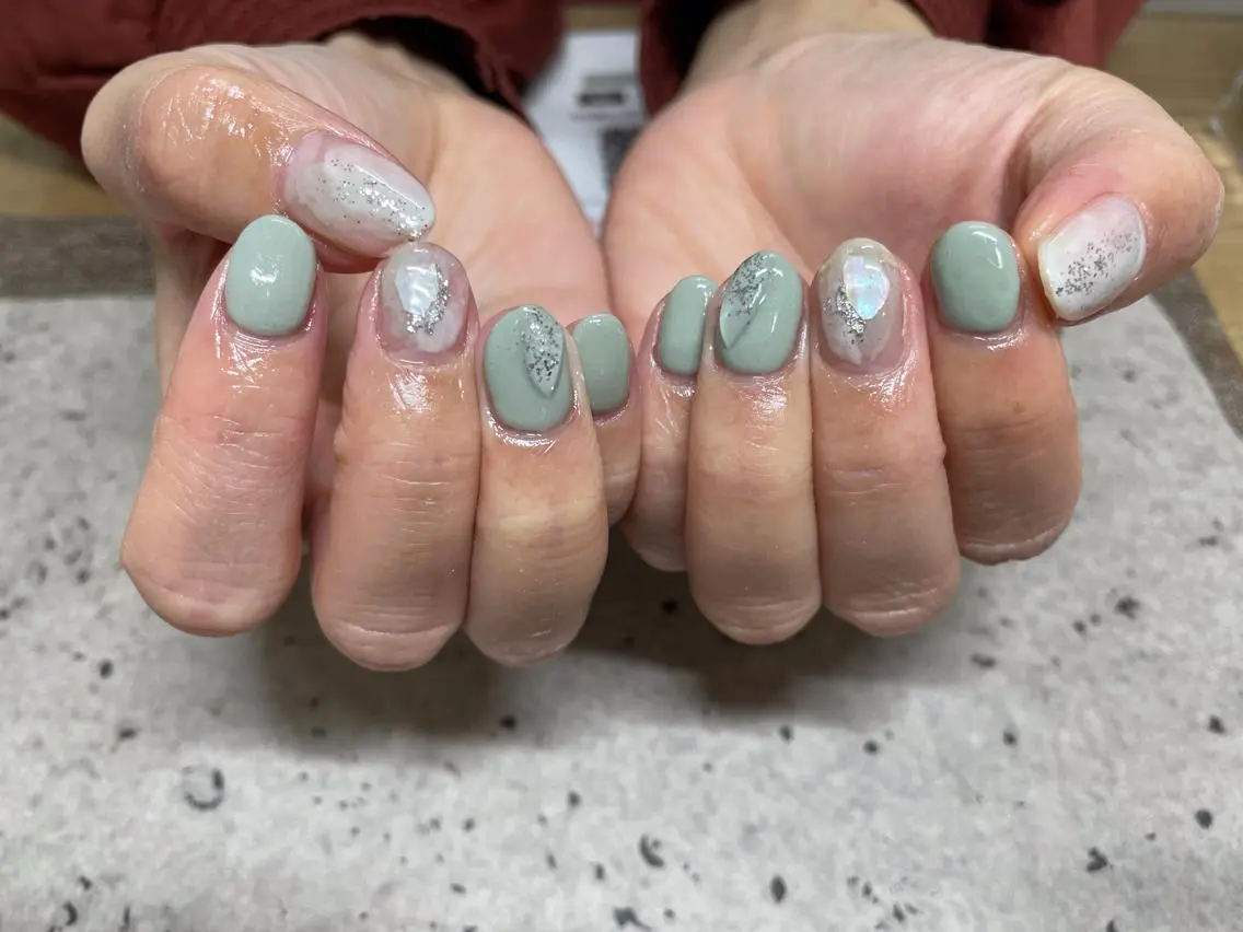 ネイル ハンドネイル mogunail &blowのネイルデザイン