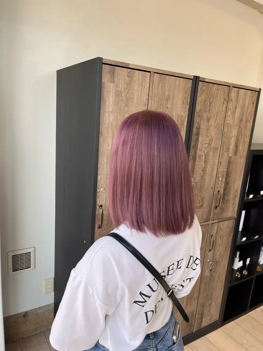 ミディアム カラー 栗原 志穂のヘアスタイル