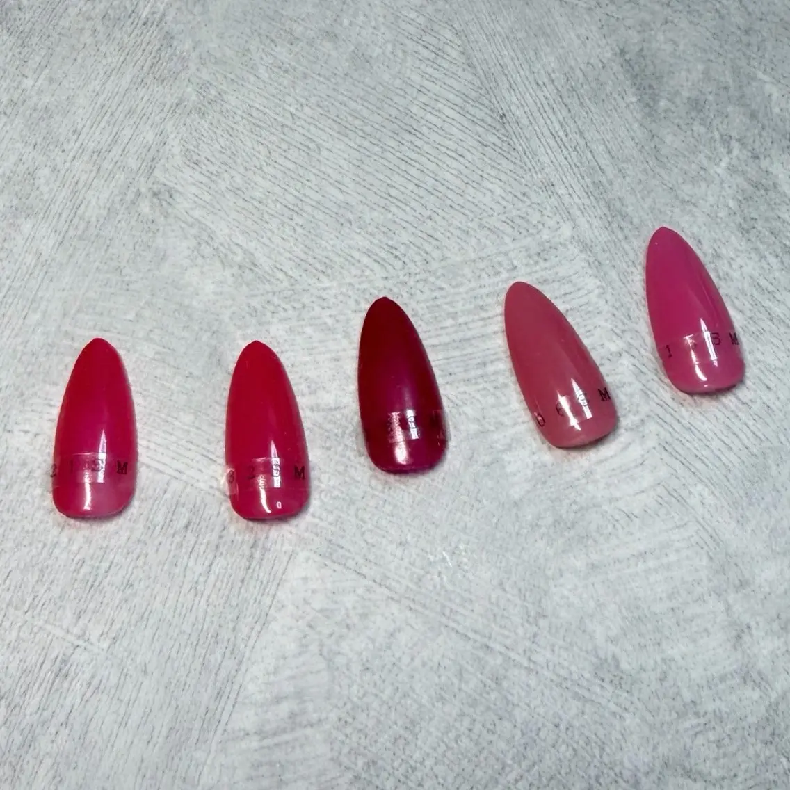 ネイル フットネイル ワンカラーネイル ピンク nail_Neo. Maiのネイルデザイン