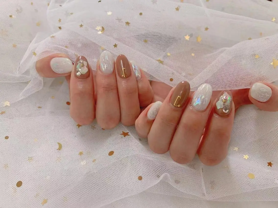 ネイル MiKi Nai池袋 長さだし得意のネイルデザイン