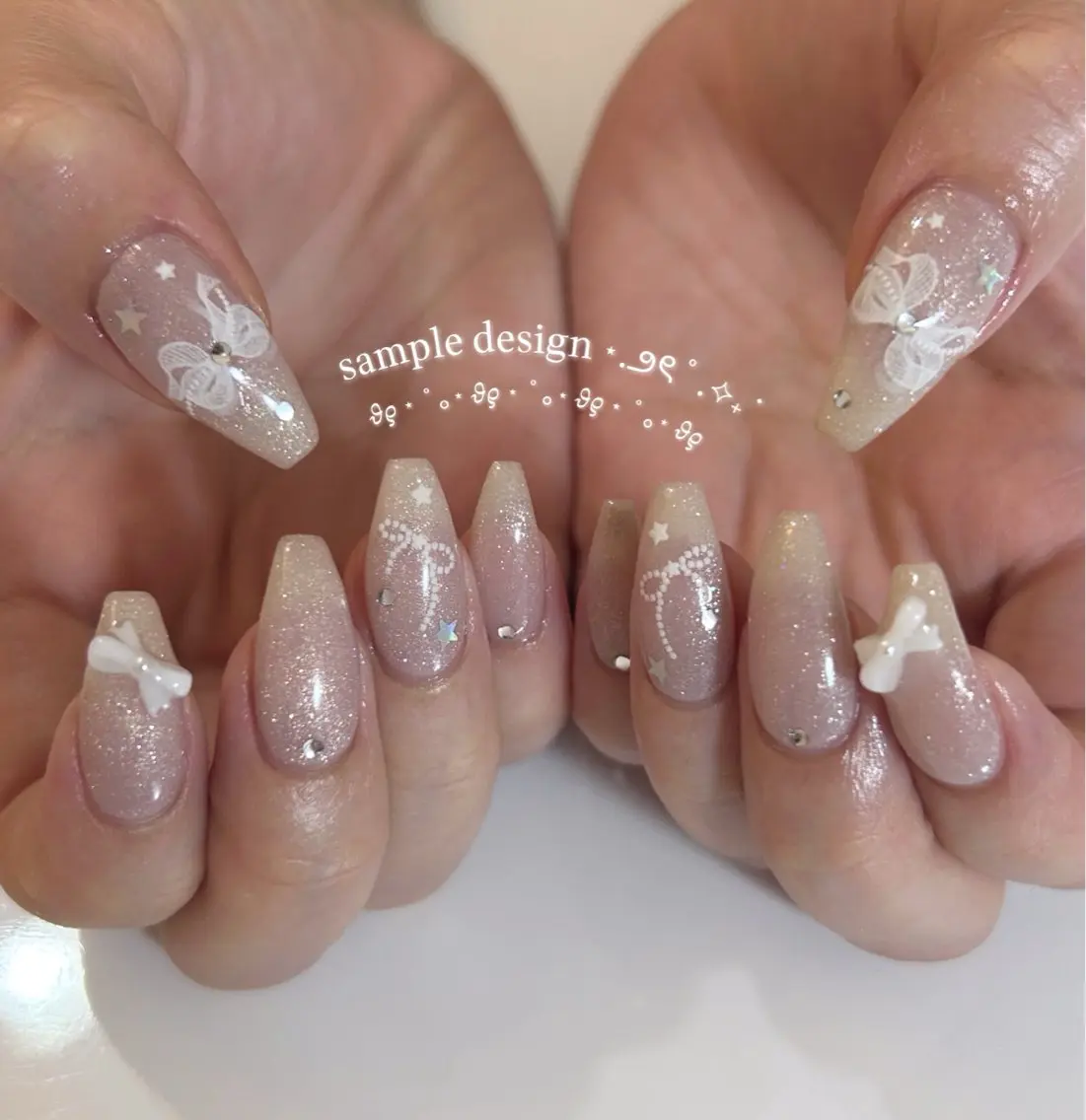 ネイル ハンドネイル ViViA momokaのネイルデザイン