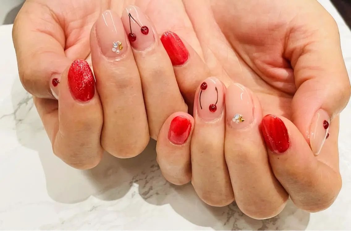 ネイル シンプルネイル y. salonのマツエク・マツパデザイン