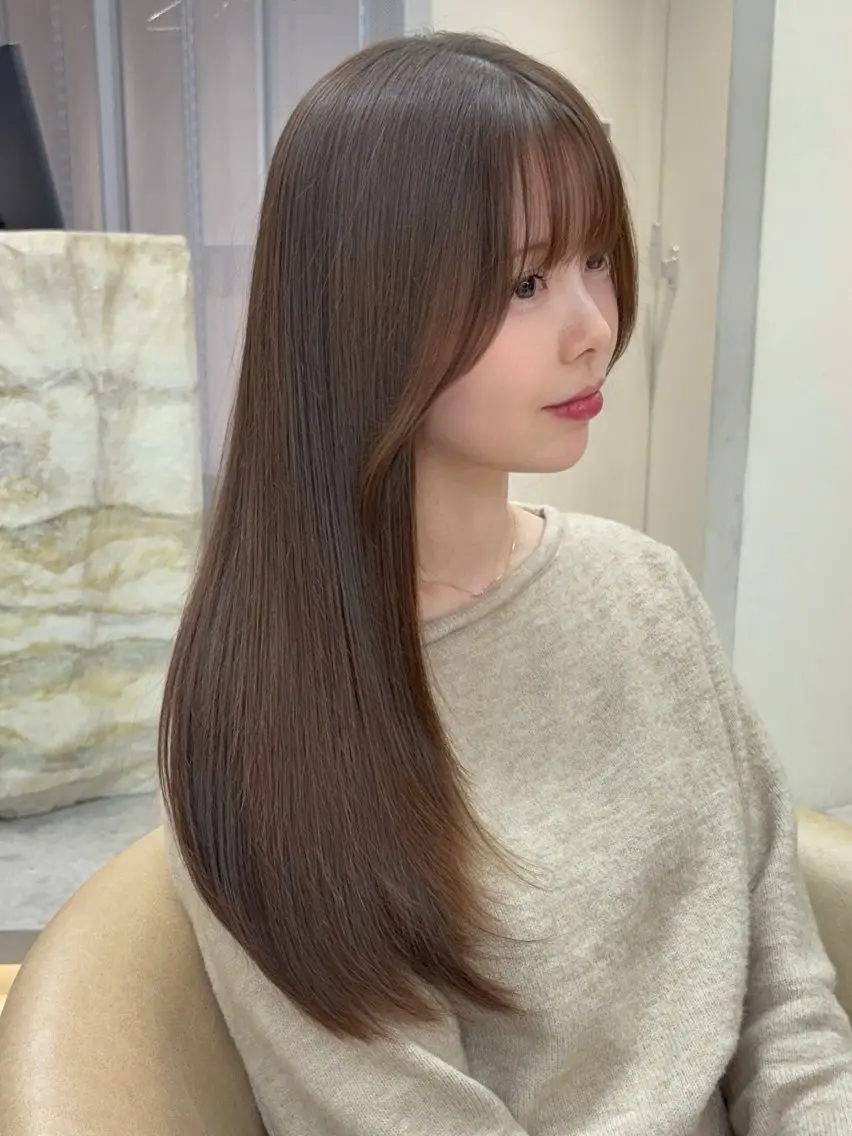 ロング カット 縮毛矯正 トリートメント 福岡縮毛矯正✨️ ストレート 向井和輝のヘアスタイル
