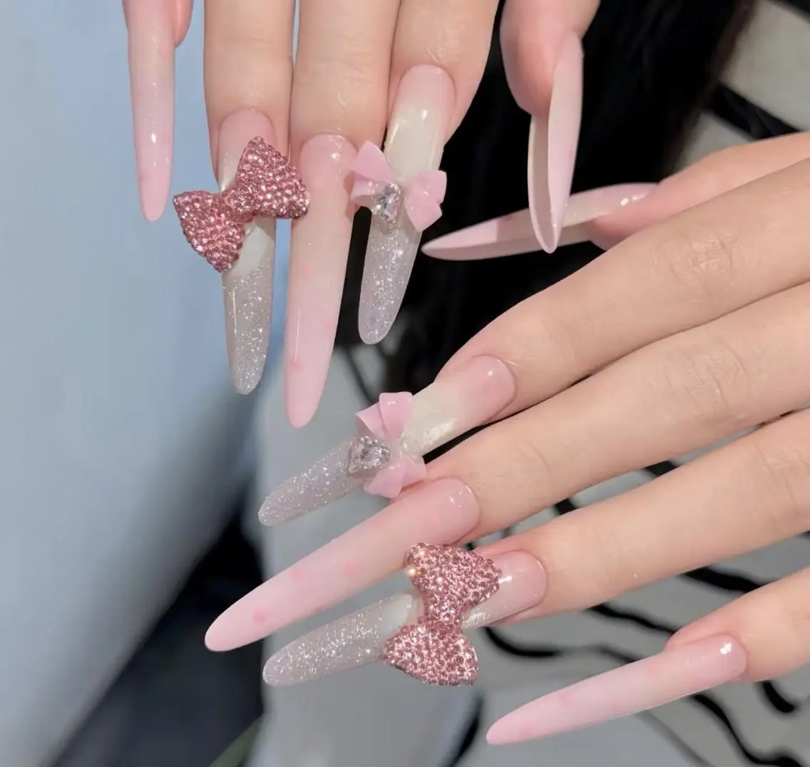 ネイル ハンドネイル 🎀 UU_nailのネイルデザイン