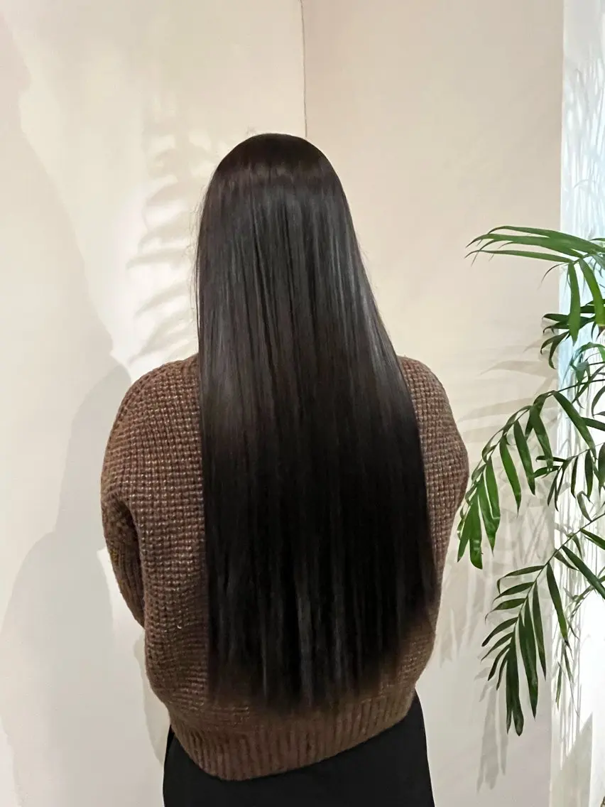 ロング アッシュ アッシュグレー あいこ .のヘアスタイル